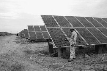 太陽能發電成本的急劇下降 技術、市場與政策的合力